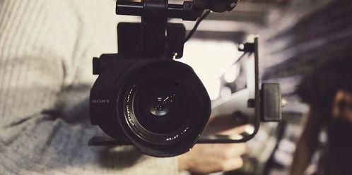 老刘爆料张大炮视频播放,张大炮视频播放背后的惊人真相